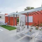 Apomono - New Luxury 3 Bedroom With Pool *